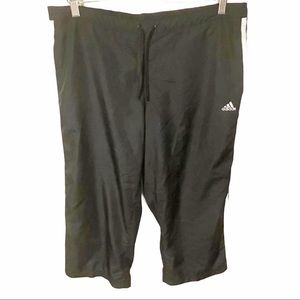 Adidas Size XL Black Three Stripe Cropped‎ Wind Pant